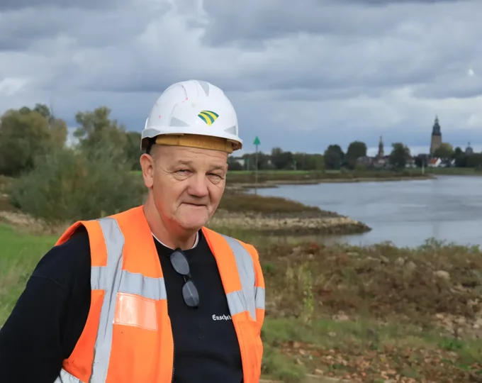 Gebiedsconciërge Erik houdt alles langs de IJssel in de gaten